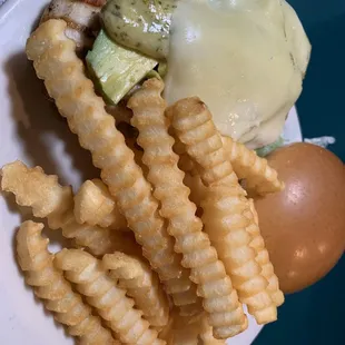 Pesto Bird Chicken Sandwich