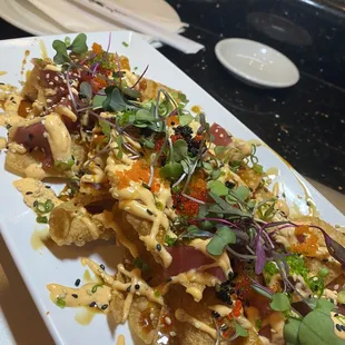 Poke nachos