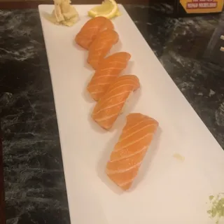 Salmon Nigiri