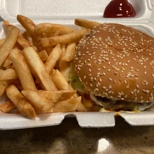 Hamburger on Bun Combo