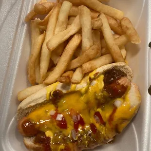 Chili Cheese Dog Combo