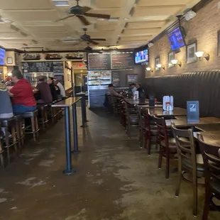 Plenty of Seating for Friends and Family !