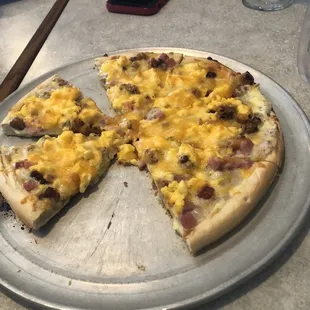 Breakfast Pizza
