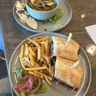 ahi tuna sandwich and the clams are amazing!!