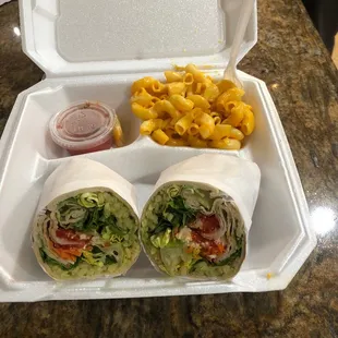Veggie wrap with Mac n cheese