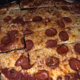 pepperoni pizza