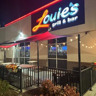 Louie's