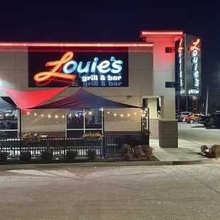Louie's