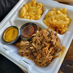 Pulled Pork by the Pound Mac and Cheese