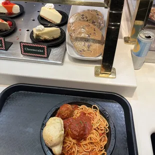 Spaghetti and meat balls plus desert options