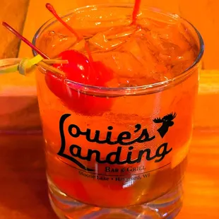 The Wisconsin Old Fashion Louie&apos;s Landing style
