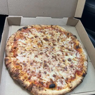 Cheese pizza