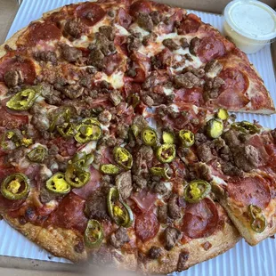 Unbelievable good I stopped by ask the manager what was good and he suggested this pizza and it was unbelievable great choice thank you .
