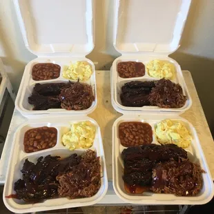 Louie's Smokin BBQ