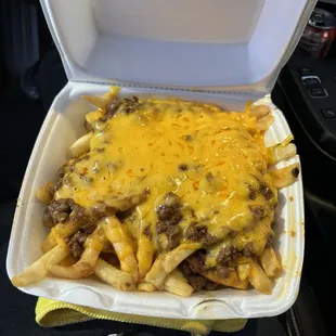 Chili cheese fries