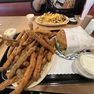 Mushroom burger with avocado &amp; zucchini fries