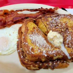 French Toast with bacon and eggs.