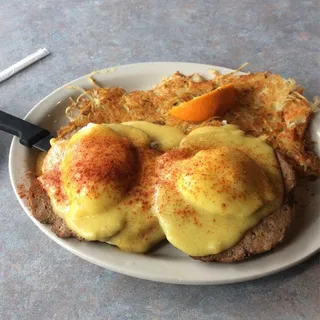 Spicy Cajun Benedict