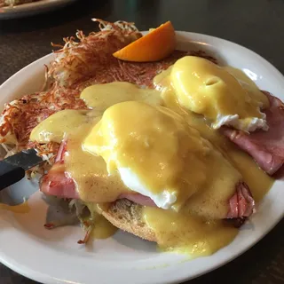Classic Eggs Benedict