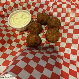 5 Piece Hushpuppies