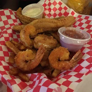 Half catfish and half shrimp basket