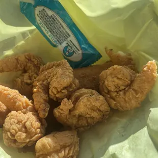 Fried shrimp - bomb spice to it