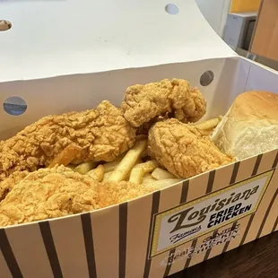 poultry, food, fried chicken, bbq wings, chicken wings and fried chicken, bbq chicken, chicken, chicken wings, fried chicken wings