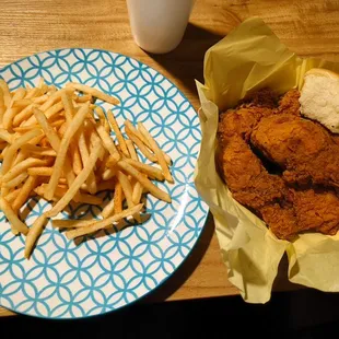 French Fries, mixed piece fried chicken (5pcs), dinner roll  $18
