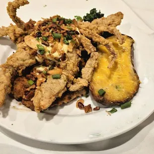 Almondine Pan sautéed fish topped with toasted almonds and a light lemon butter sauce. $30