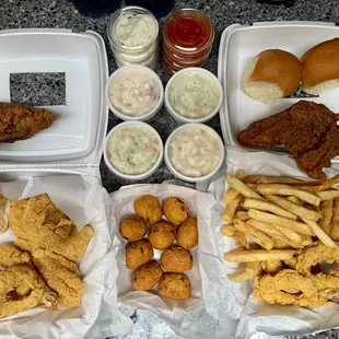 Fried filet of sole, shrimp and chicken