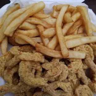Another round another day and the medium shrimp was cooked to perfection nice and hot crisp and seasoned . My new spot for sure