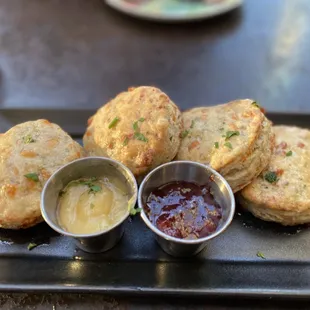 Garlic Cheddar Biscuits