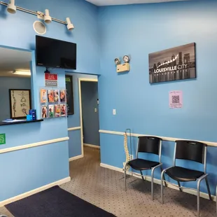 No matter how severe, pain disrupts your life. With over 45 years of combined experience treating thousands of patients, Loui...