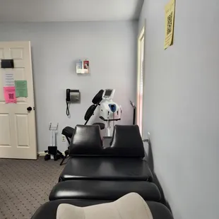 No matter how severe, pain disrupts your life. With over 45 years of combined experience treating thousands of patients, Loui...