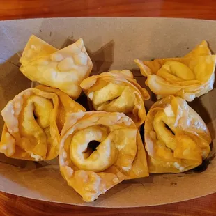 Crab Rangoon