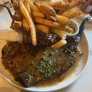 Steak Au Poivre