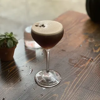 Nitro cold brew martini