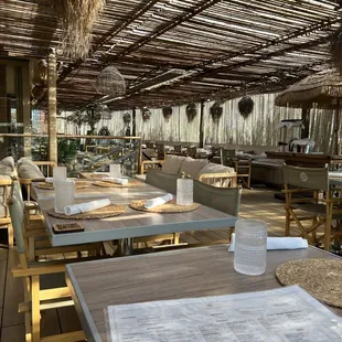 resort decor