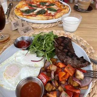 Margherita pizza