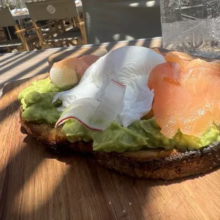 Avocado toast