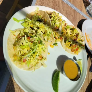 Salmon tacos