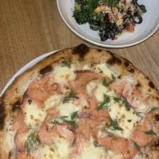 Salmon Pizza