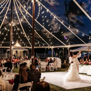 Wedding reception at Loulu Palm Estate - Photography by HNL Studios www.hnlstudios.com