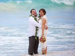 Hawaiian Barefoot Weddings