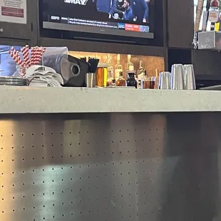 Bar area with TV&apos;s