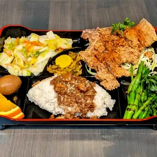 A8. Fried Pork Chop Bento