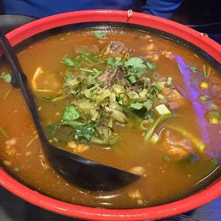 B8. Spicy Braised Beef