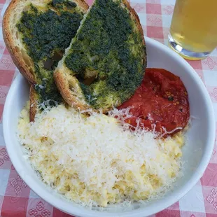 Pesto Toast