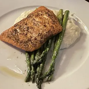 salmon and asparagus