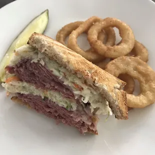Onion Rings and Counterman's Treat